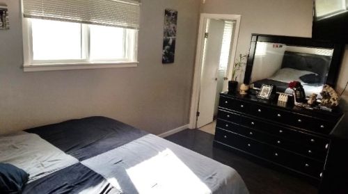 725 Porter St, Waukegan IL 60085-3858 exterior