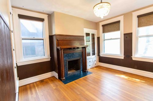 829 Braddock Ave, Pittsburgh PA 15221-3421 exterior