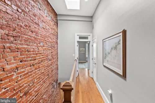 1431 3rd St, Washington DC  20024-2907 exterior