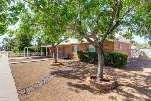 4809 13th St, Tucson, AZ 85711-4303