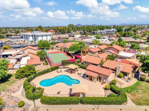 15215 25th Dr, Phoenix AZ 85023-5045 exterior