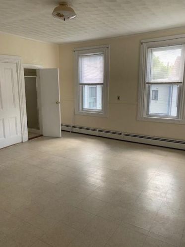 167 Transit St, Providence RI 02906-1023 exterior