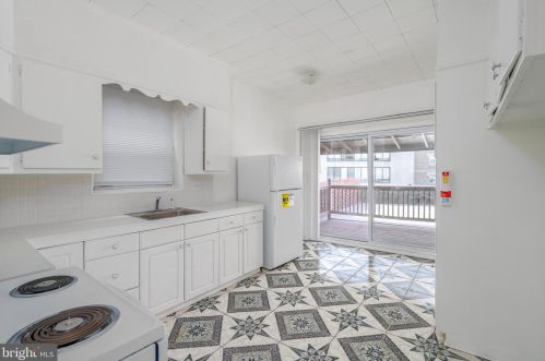 1422 Mckean St, Philadelphia, PA 19145-2308