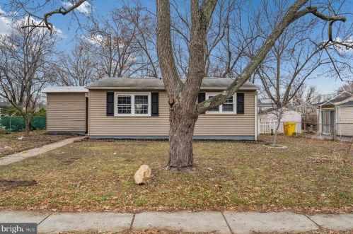 108 Gln Rd, Glen Burnie MD 21060-6867 exterior