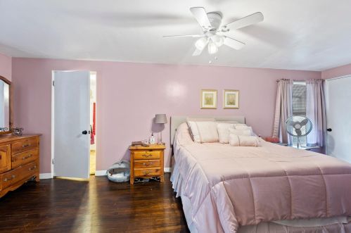 2524 60, Milwaukee WI 53219-2621 exterior