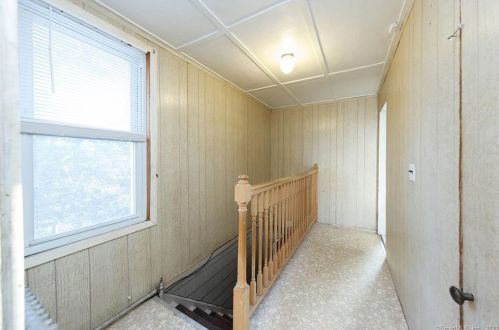 104 St, Killingly CT 06239-1927 exterior