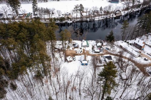 67 Riverhill Ave, Concord NH  03303-1542 exterior