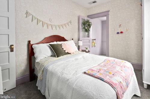 1351 Franklin St, Washington DC  20017-2447 exterior