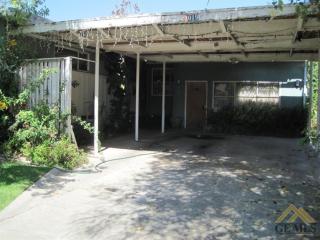 3019 Dartmouth St, Bakersfield, CA 93305-2015