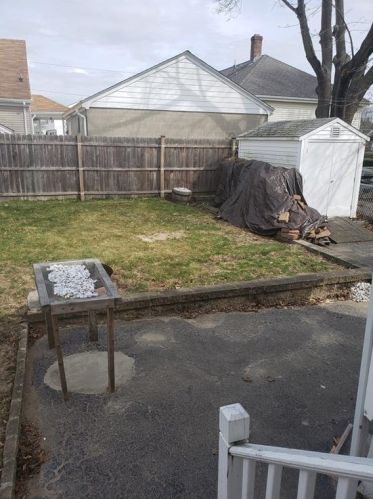 41 Ortoleva Dr, Providence, RI 02909-4907