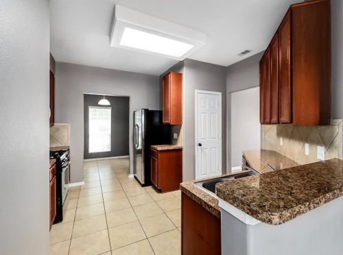 9519 Barr Spg Dr, Humble TX 77396-4229 exterior