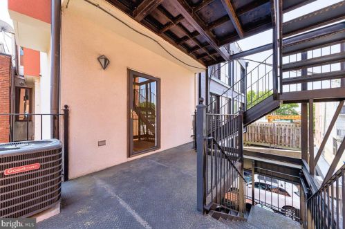 2713 Ontario Rd, Washington DC 20009-8838 exterior