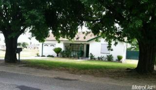 440 Bothun Rd, Turlock CA  95380-5563 exterior
