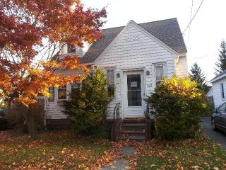 424 Riverside Ave, Schenectady NY  12302-2106 exterior