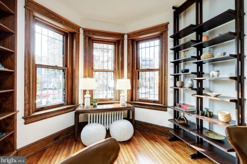 132 12 St, Washington DC 20003-1413 exterior