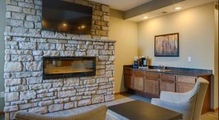 15430 Founders Ln, Saint Paul MN  55124-6066 exterior