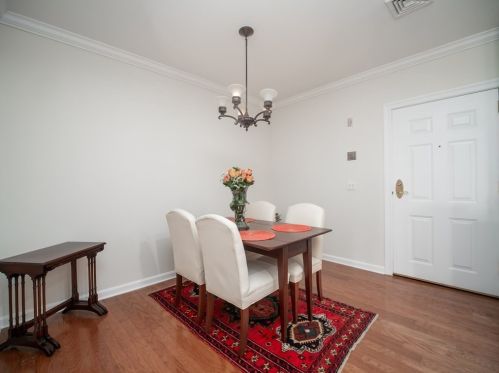 190 Chickering Rd, North Andover, MA 01845-4569