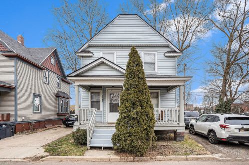 224 Old Orchard Pl, Kalamazoo MI  49007-3717 exterior