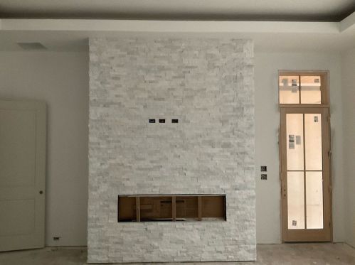 5271 Lk Forrest Dr, Atlanta GA 30342-2524 exterior