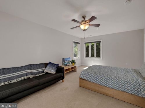 1111 Highland Dr, Silver Spring MD 20910-2220 exterior