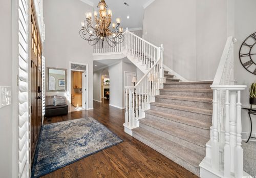 8029 Hunters Mdw Cir, Sandy UT 84093-6289 exterior