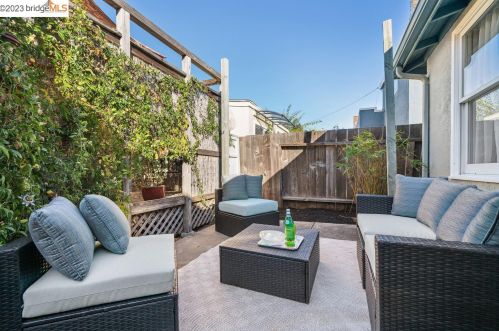 1231 Channing Way, Berkeley CA 94703-1616 exterior