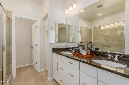 3140 Mingus Dr, Chandler AZ 85249-2052 exterior