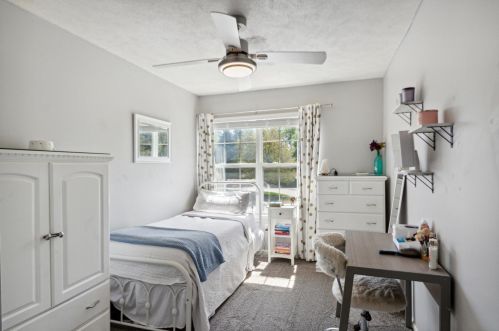 974 Ada Place Dr, Grand Rapids MI 49546-8400 exterior