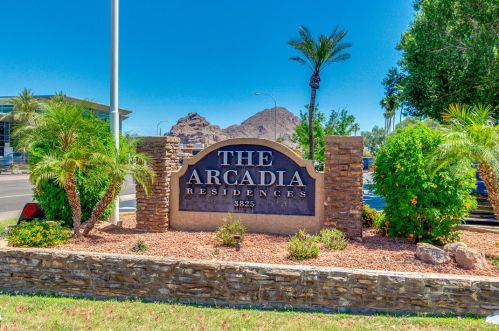 3825 Camelback Rd, Phoenix AZ 85018-2643 exterior