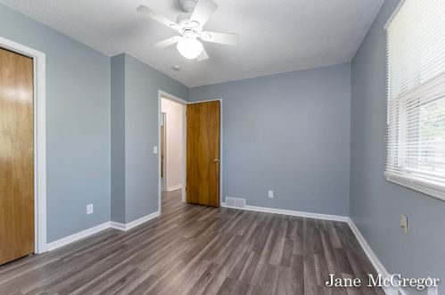 1305 Poulson Rd, Meskegon MI 49445-2532 exterior