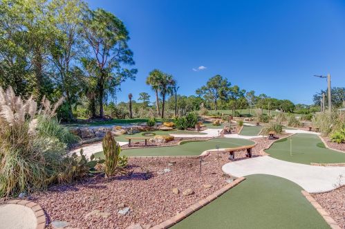 8816 First Tee Rd, Fort Pierce FL 34986-3063 exterior