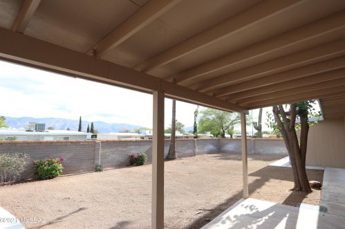 9301 8th St, Tucson AZ  85710-3117 exterior