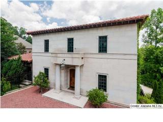 991 Fern St, Birmingham AL  35209-7010 exterior