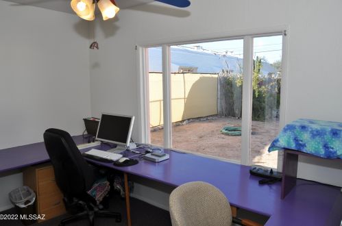 4114 Monte Vis Dr, Tucson AZ 85712-5516 exterior