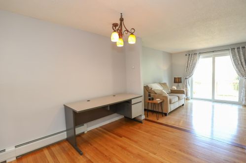 3 Whitewater Dr, Concord NH 03303-1546 exterior