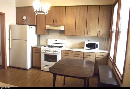 699 7th St, Newark NJ  07107-2511 exterior