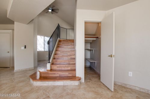 10238 Prospect Vista Way, Tucson AZ  85747-5149 exterior