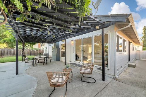 1154 Angmar Ct, San Jose CA  95121-2509 exterior