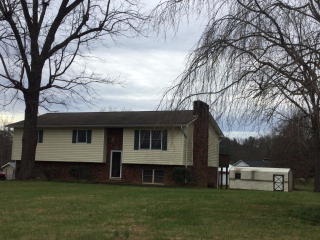 510 London St, Morganton, NC 28655-0115