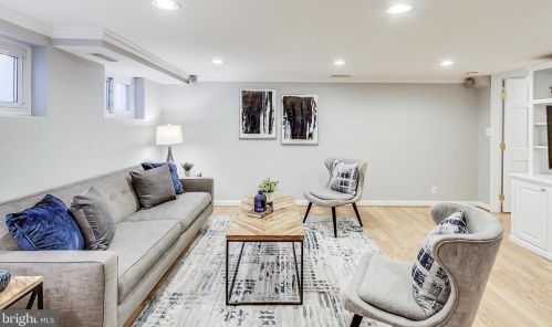 4632 34 St, Arlington VA 22206-1702 exterior