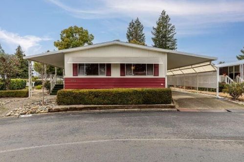 353 Raymond Ln, Folsom, CA 95630-1749