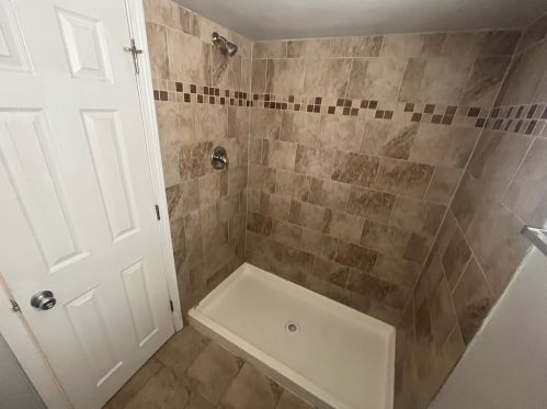 1358 109 Pl, Chicago IL 60655-4002 exterior