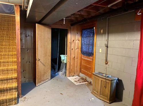 1241 Norton Ave, Meskegon MI 49441-4318 exterior