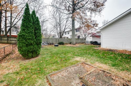 1702 Legend Ln Ct, Saint Louis MO 63146-4855 exterior