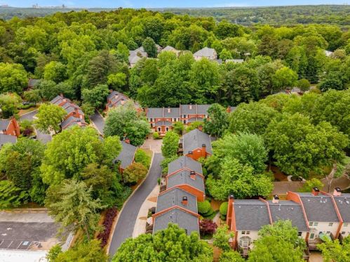 801 Defoors Ml Cir, Atlanta GA 30318-2392 exterior