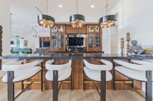 185 Cajeput Dr, Naples FL 34108-2611 exterior