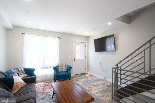 2621 Federal St, Philadelphia PA 19146-2432 exterior