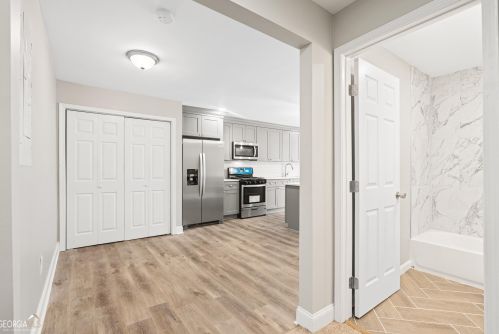 16 Eugenia St, Atlanta GA 30318-0026 exterior