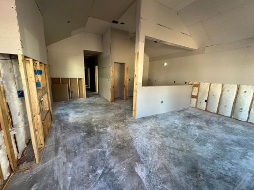 16514 Eastchase, Montgomery TX 77316-6704 exterior