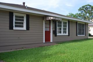 222 11th St, Lake Charles LA  70601-5881 exterior
